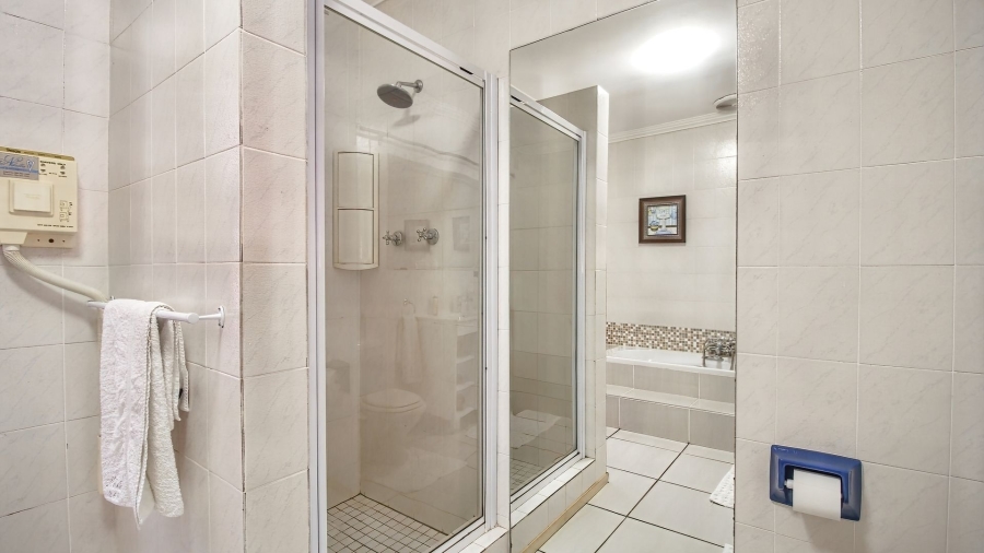 7 Bedroom Property for Sale in Vredenburg Western Cape